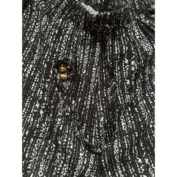 NWT City Chic Scoop Print Shorts Black White XL Women's Plus Size 22 Beachy - Picture 5 of 13